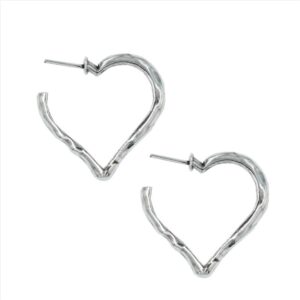 Pendientes corazon de media caña labrados