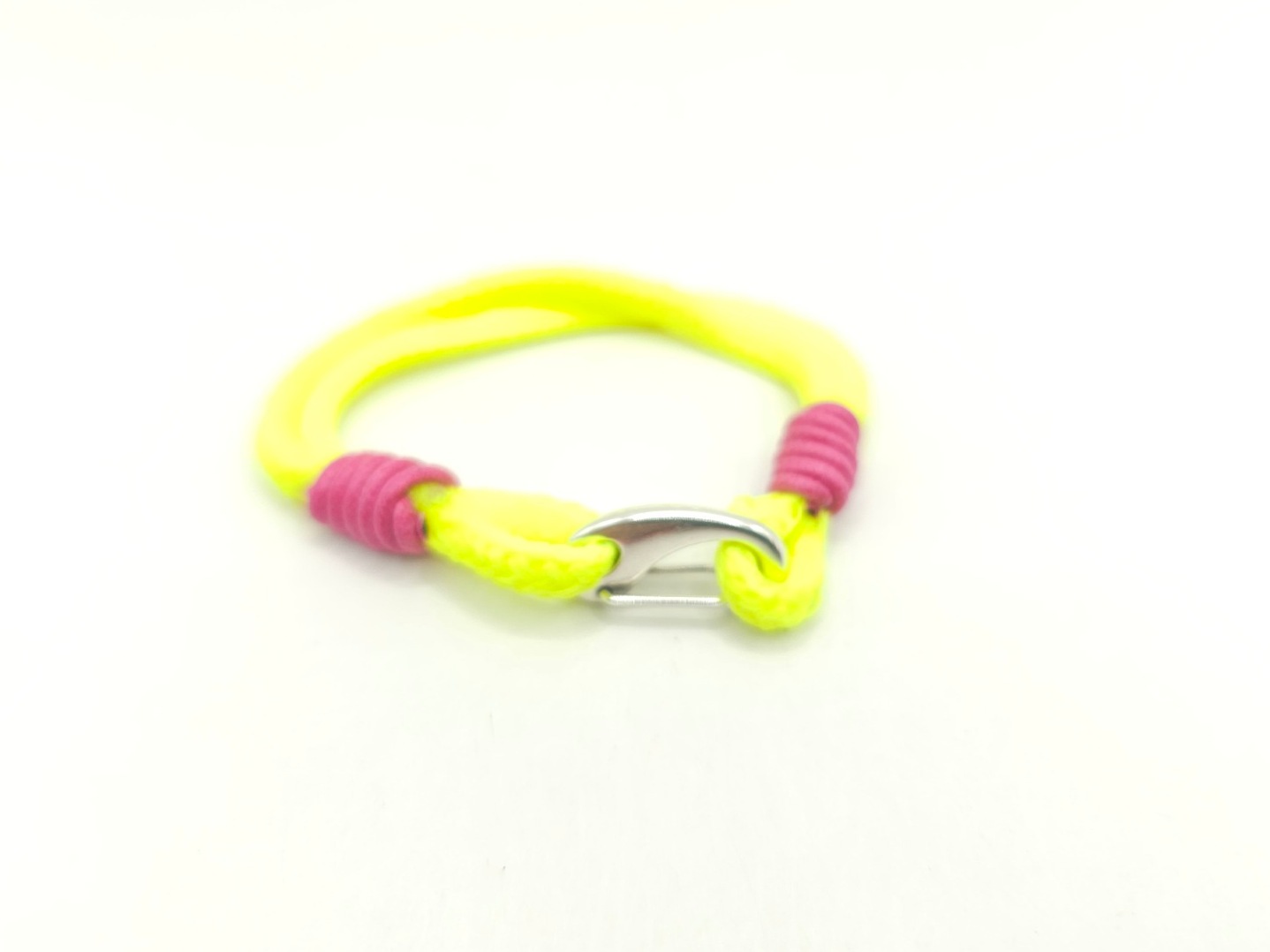 Pulsera fluor con cierre mosquetón especial - Imagen 2