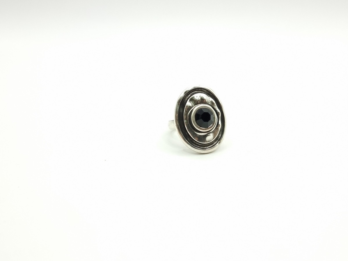 Anillo con cristal central - Imagen 3