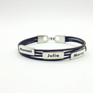 Pulsera de cuero con grabados