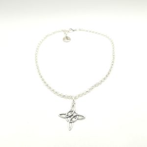 Collar de cadena3 con nudo de brujas