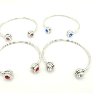Pulsera rigida con cristales de colores