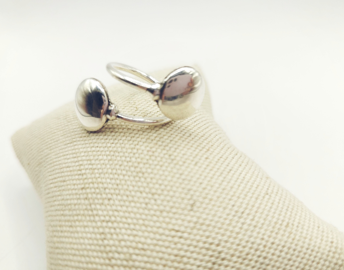 Anillo doble bola aplastada