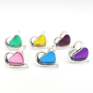 Anillo de corazón cristal color