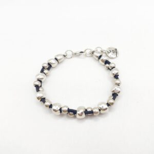 Pulsera de cuero con bolas