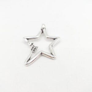 Colgante estrella con flecha