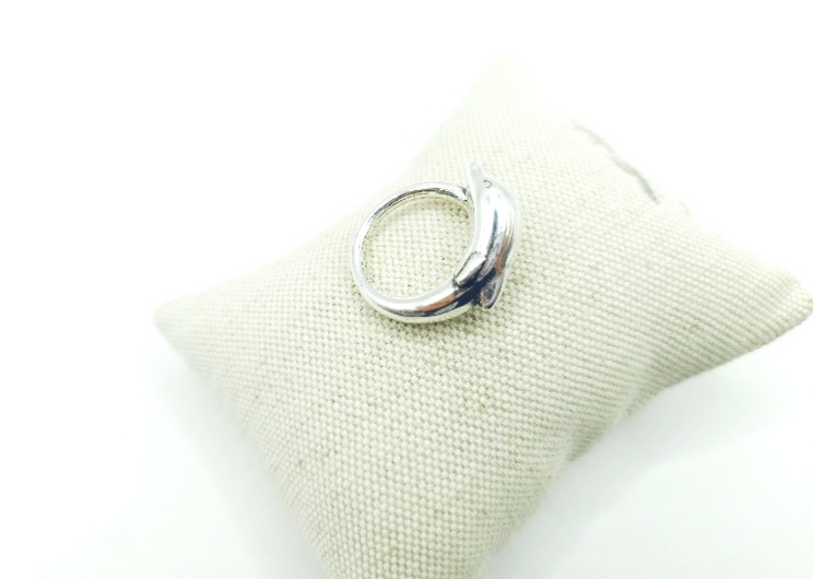 Anillo delfin