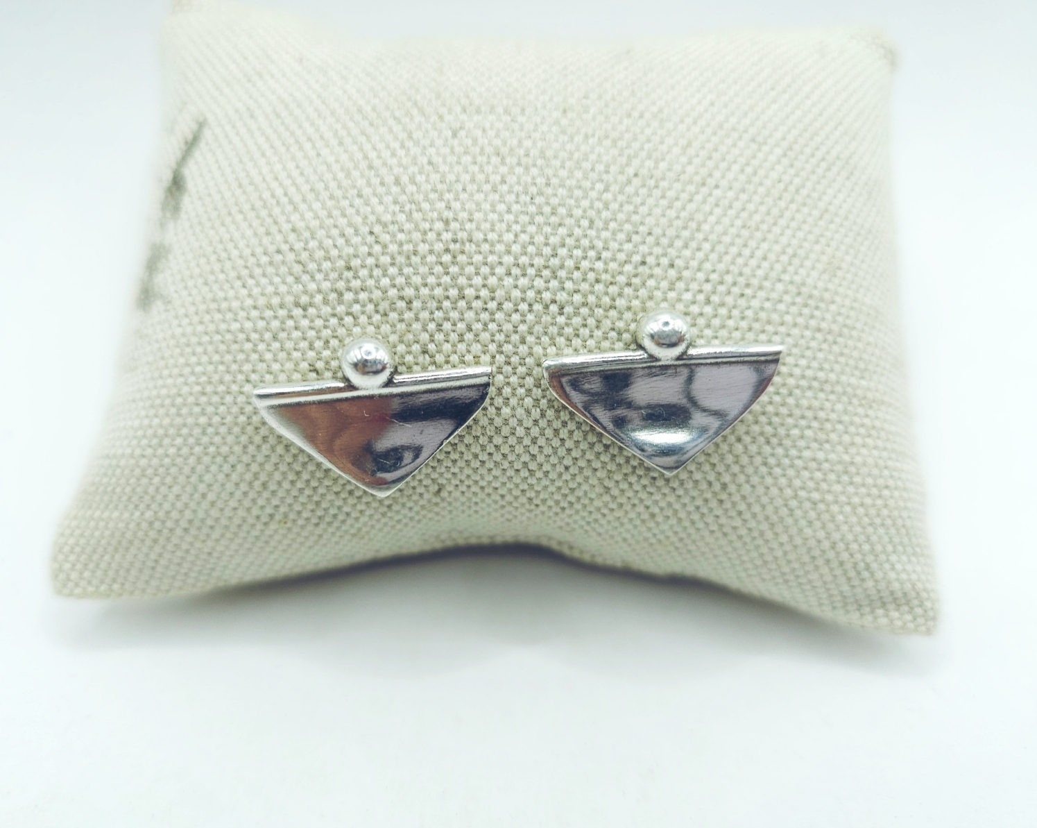 Pendientes triangulo invertido