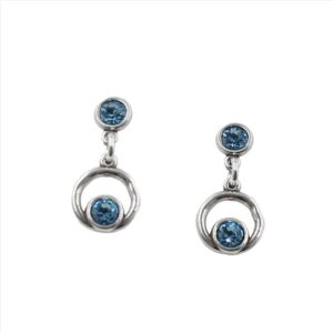 Pendientes redondos cortos con cristal