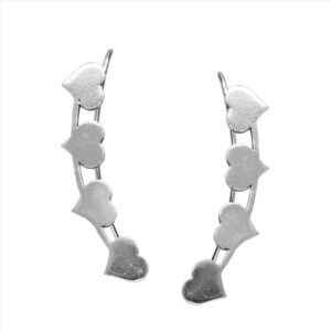 Pendientes trepadores de corazones