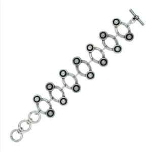 Pulsera con piezas ovaladas con punto