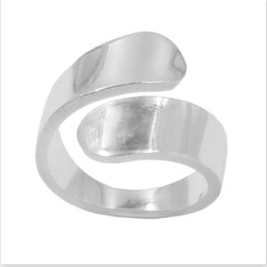 Anillo liso atrapado fino