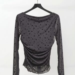 Camisa de topos estrecha